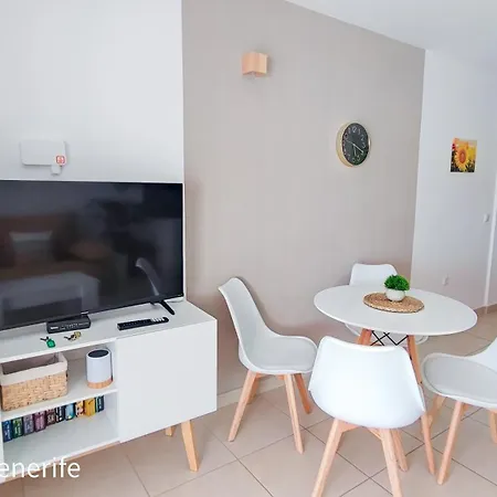 Primavera By The Apartament Costa Adeje (Tenerife)